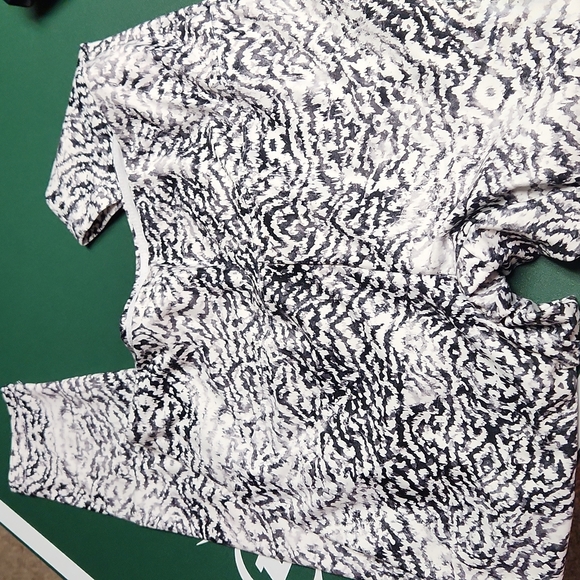 2 pairs Workout Leggings, both size L and high waist - Picture 4 of 6